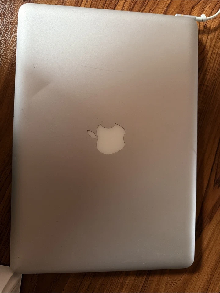 Apple MacBook Pro 13" 2012 · i5 · 4GB · 250GB, photo 2 of 5