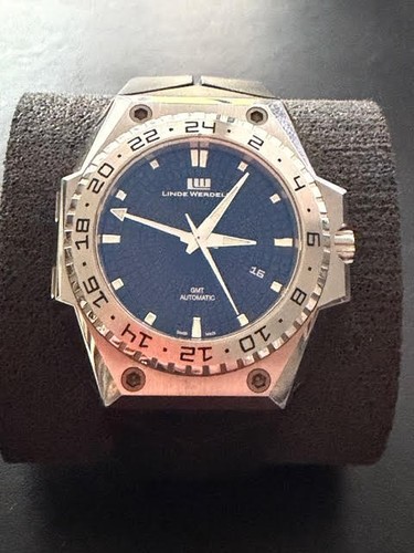 Linde Werdelin 3-Timer GMT Watch