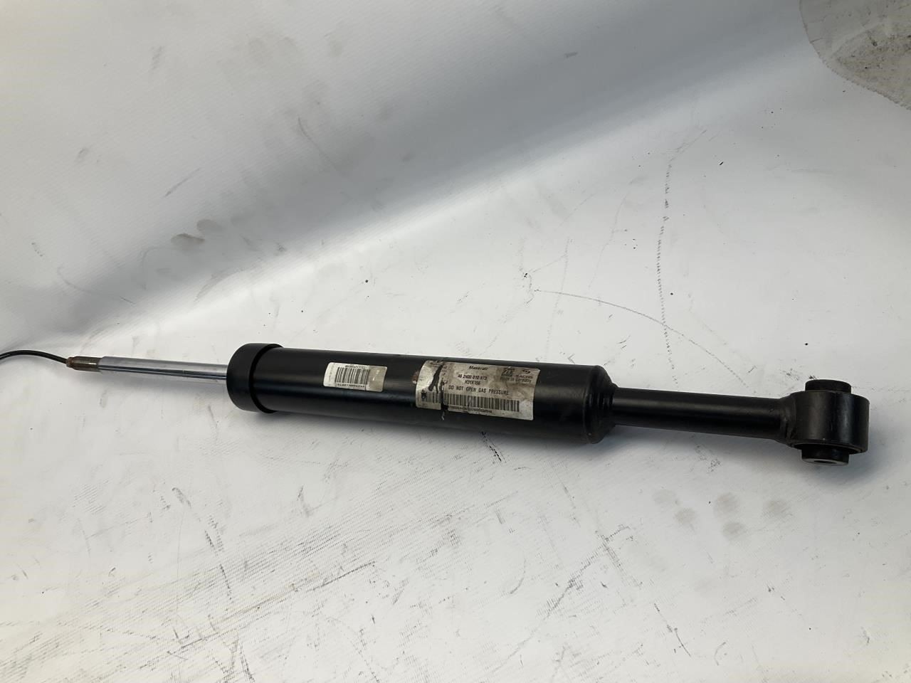 14-24 Maserati Quattroporte Rear Left / Right Strut Shock Absorber Q