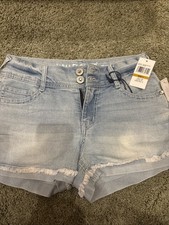 Women s Jean Shorts Size 3 Bridge Color Stars on the back