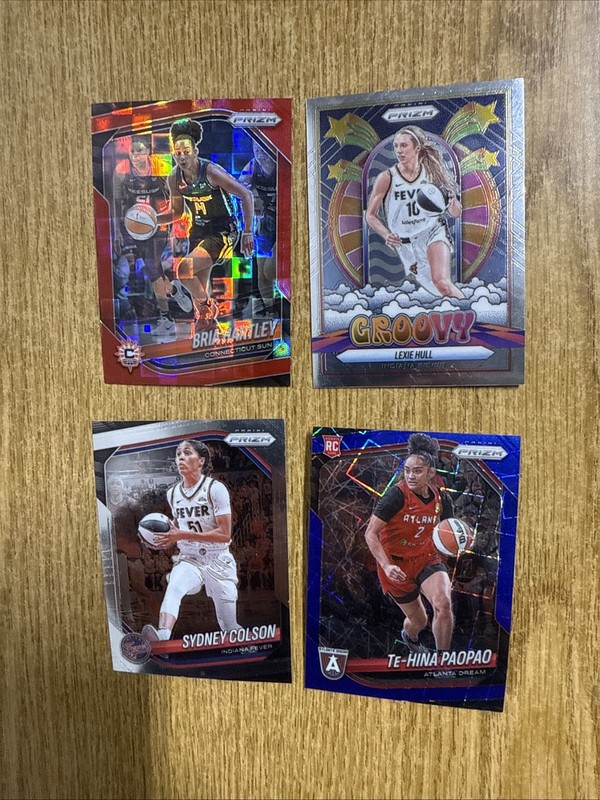 panini basketball Cards  Ladies Prizm Lot Of 4 Cards