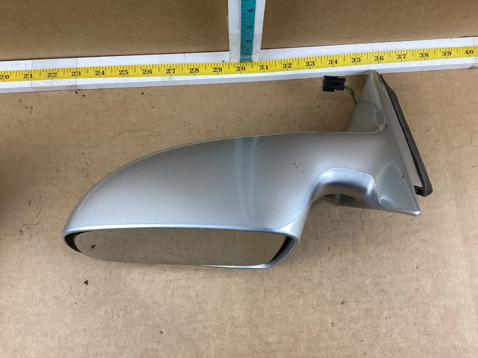 Conjunto de espejo retrovisor delantero izquierdo del conductor Pontiac Grand Prix 1997-2003 Foto 2 de 4