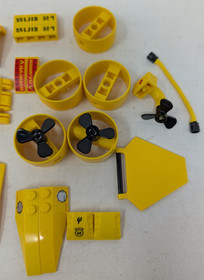 LEGO Aquazone Aqua Raiders Pieces Yellow 7774 7776