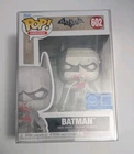 Funko Pop! Batman Arkham City #602 Bloody Exclusive - Protector