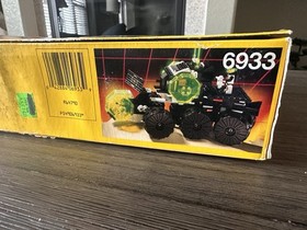 LEGO Space: Spectral Starguider (6933) Brand New