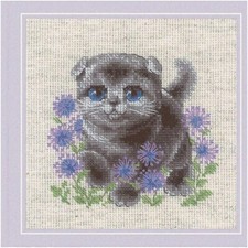 WhiskerCraft Cross Stitch Kit - Lop-Eared Kitten 2120: Purrfectly Stitched Felin