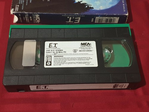 E.T. THE EXTRA-TERRESTRIAL 1982 VHS & Vintage E.T. Wind Up Toy. - Picture 5 of 9