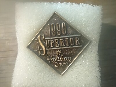 1990 Holiday Inn Superior Service Lapel Pin Vintage In Case
