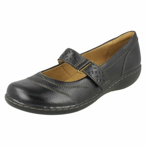 clarks embrace lux