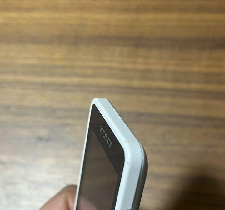 SONY Walkman NW-S784 white working 8GB mp3 audio bluetooth used