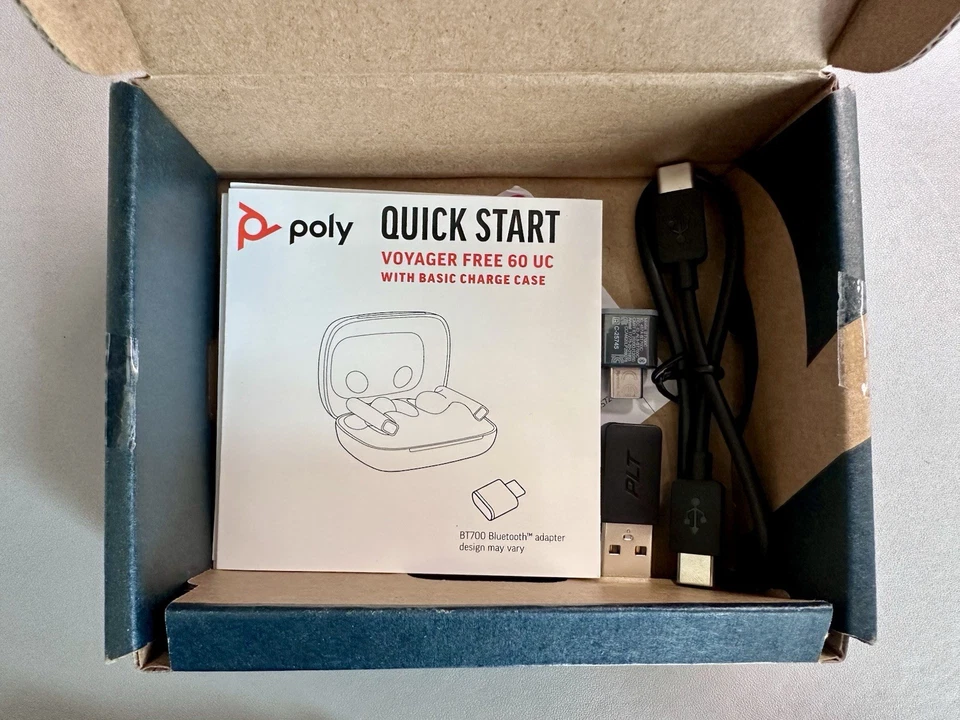 Poly (Plantronics) Voyager Free 60 UC True Wireless Earbuds with BT-700C Dongle - Image 4 of 4