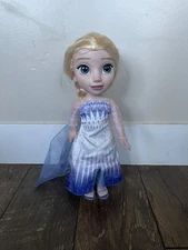 Disney Frozen 2 Magic In Motion Elsa Doll Sings "Show Yourself" Music + Lights