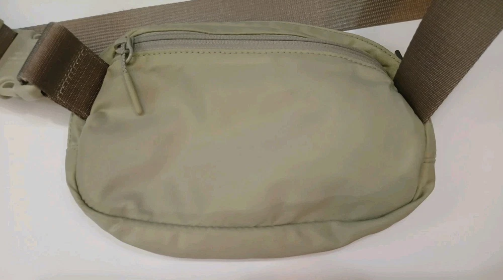 Lulmon Adjustable Grey Crossbody Belt Bag Fanny Pack