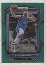 2022-23 Panini Prizm Green Prizm Davis Bertans #189 i2k