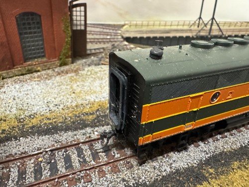 CUSTOM KITBASH GREAT NORTHERN A-B-A F3 SET EMPIRE BUILDER HO SCALE LOCOMOTIVE - Picture 6 of 14