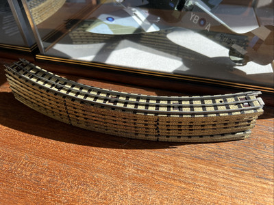 VINTAGE HORNBY DUBLO 3 SCHIENEN STANDARD/ERSTER RADIUS KURVE GEBOGENES GLEIS X 8 KREIS