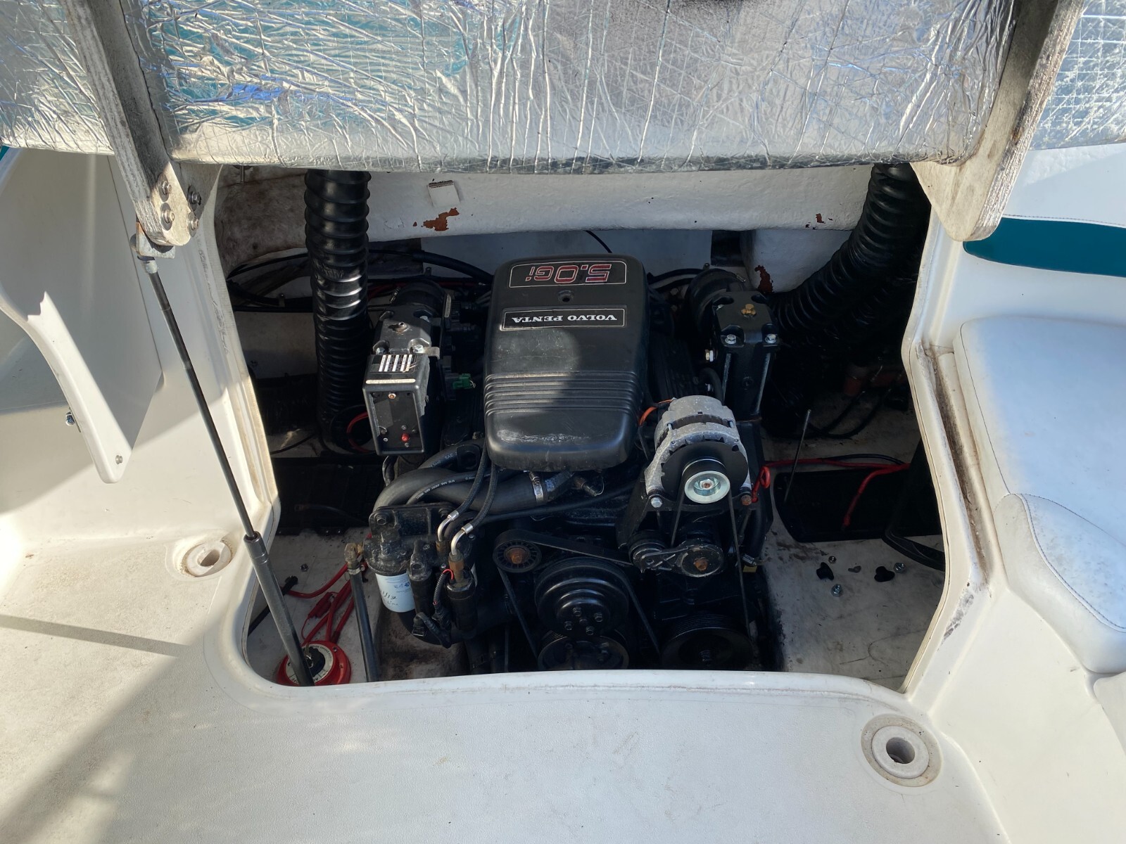 2000 Larson 233 Escape 24' Deck Boat & Trailer eBay