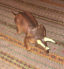 HOLY GRAIL Rare 1998 Jurassic Park TRICERATOPS Universal Studios EXCLUSIVE As Is