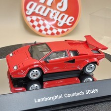 AUTOart 1/43 Lamborghini Countach 5000S Red Signature diecast metal 54531