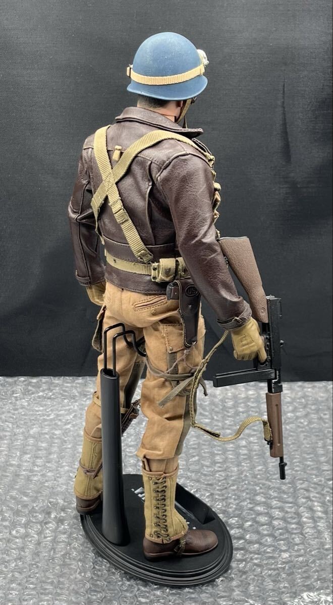 Hot Toys MMS180 Captain America First Avenger WW2 Rescue Uniform