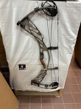 Hoyt Defiant Turbo RH Realtree 60LB
