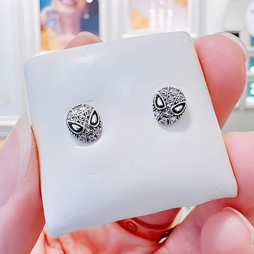 Nuevos Auténticos Pendientes Pavé Máscara Marvel Spider-Man Plata de Ley 925 Foto 2 de 4