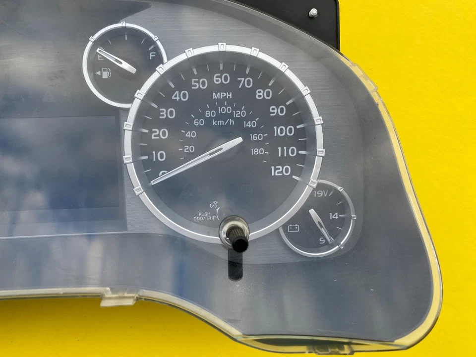 Toyota Tundra MPH 2015-2017 cuadro de instrumentos velocímetro 83800-0CR00 Foto 3 de 4
