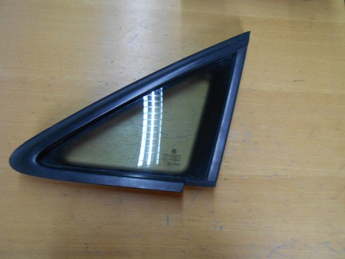 VW Touran 1T 1,9 TDI Dreieckscheibe vorne links 1T0845411 Colorglas Kotflügel