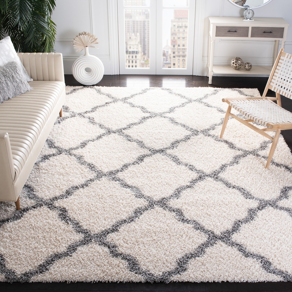 Safavieh Power Loomed Dallas Shag Ivory / Grey Area Rugs - SGD257F
