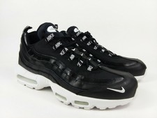 air max plus overbranding black