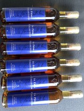 6 Flaschen SÄMLING AUSBRUCH,  je 0,5 Liter. 11% Vol. 149,2 g RZ, süß.