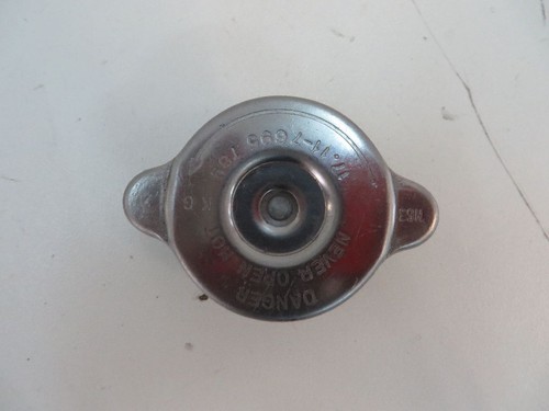 BMW F800S Kühlerverschlussdeckel gebraucht