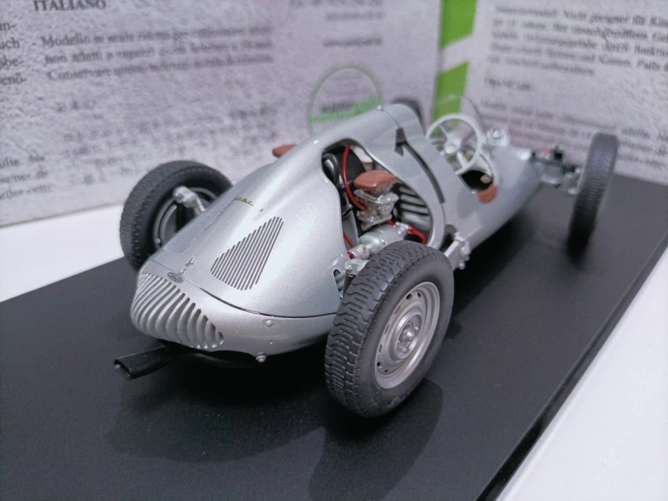 Autocult 1:18 Porsche Otto Mathe Un Coche Armado Dios Fragmento Coche Avión Modelo Foto 2 de 4