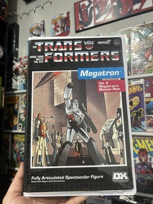 Super7 Transformers Deluxe Megatron (VHS) Action Figure New