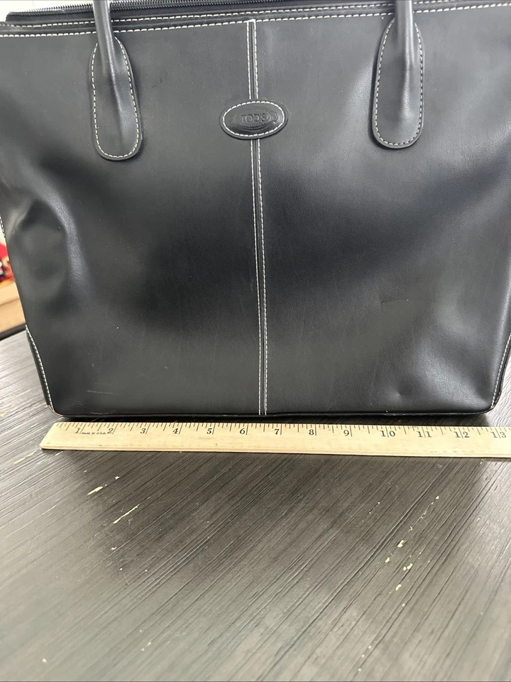 Tod's D Bag Black Leather Large Tote Shoulder Hand Bag Authentic Vintage - Image 4 of 4