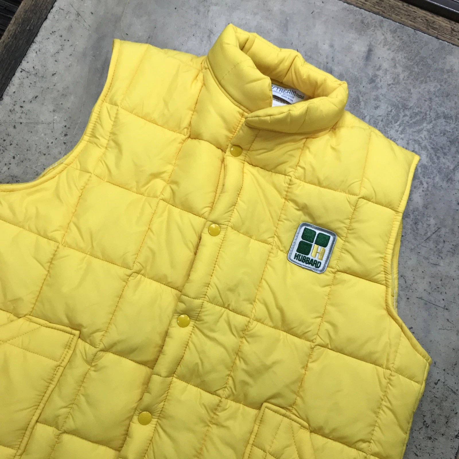 Vtg 80's Upstream Puffer Vest Snap Up Hubbard Feeds USA Made Size Large Yellow