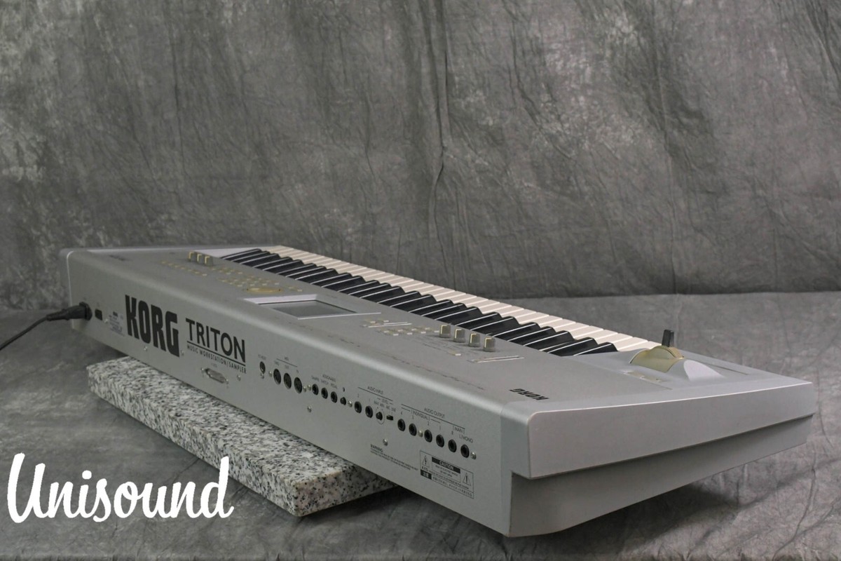 プチーノ【ジャンク】KORG TRITON 61鍵 Korg Triton 61 key Synthesizer Music Workstation keyboard