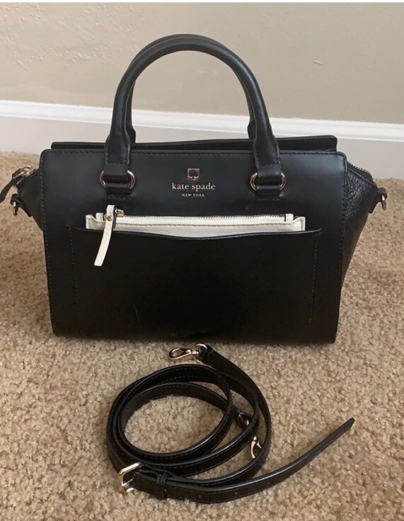 Stylish and Functional Handbag for Everyday Use-image