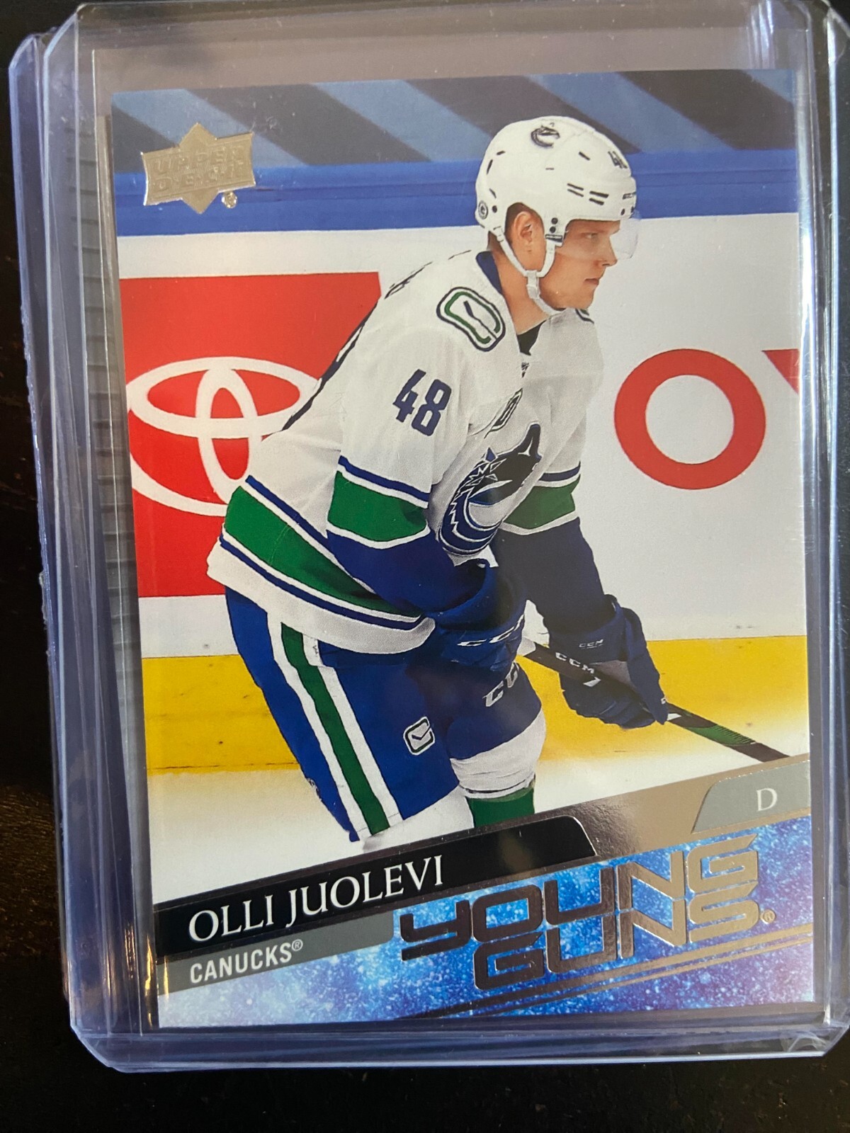 2020-21 Upper Deck YOUNG GUNS RC Olli Juolevi Vancouver Canucks #222 F2
