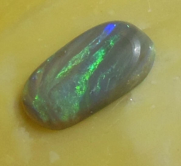 Lightning Ridge semi-Black Opal, 1.75ct, 13.1x6.5x2.9mm, double-sided, Gem, Vid! - Image 2 of 4