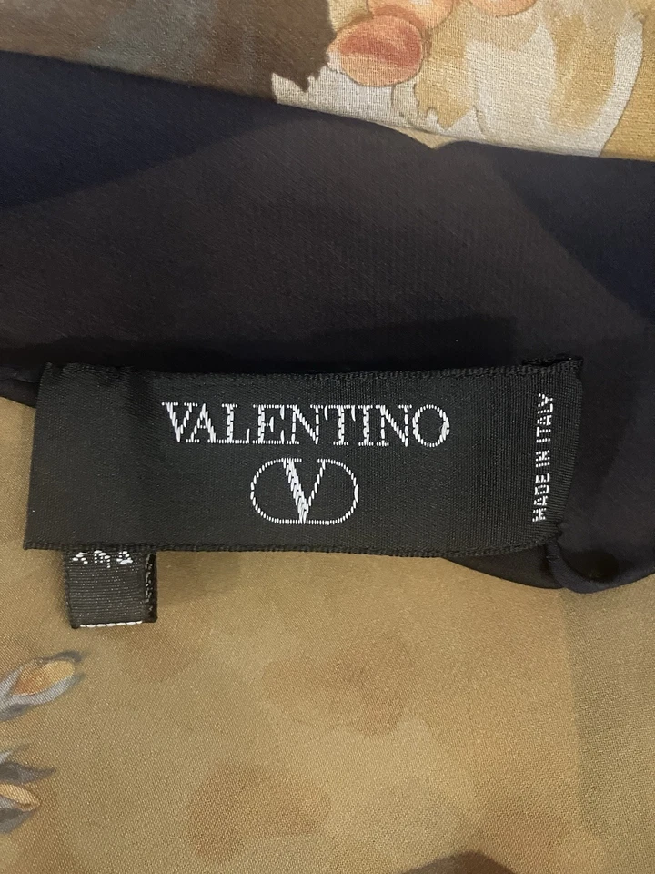"Bufanda cuadrada Valentino Italia vintage de seda floral bodegón 34"" semi transparente" Foto 4 de 4