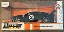 Jada Bigtime Muscle Wide Body 2016 CHEVROLET CAMARO Gulf 1:24 Scale