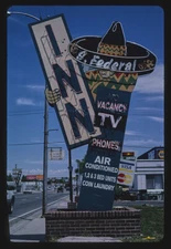 Photo:South Federal Inn sign, Riverton, Wyoming