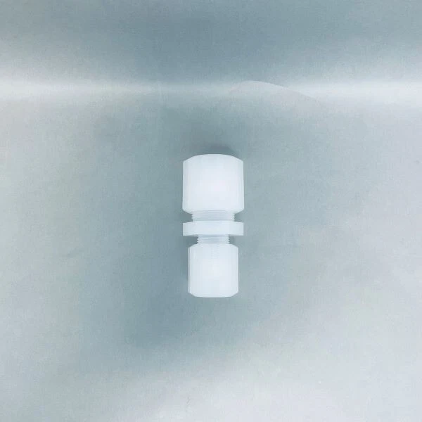 Parker Pargrip Straight Connector 3/4 x 1/2 in. Tube OD Compression PFA - Image 2 of 4