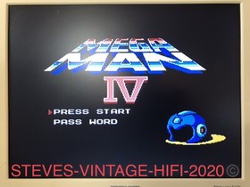 Mega Man 4 NES CARTRIDGE + MANUAL UK PAL ULTRA RARE (NES-4V-UKV) NEAR MINT L@@K!