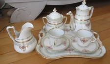 Paris Porcelain Head to Head Service 19th Century Louis Philippe Floral Gold Decorations