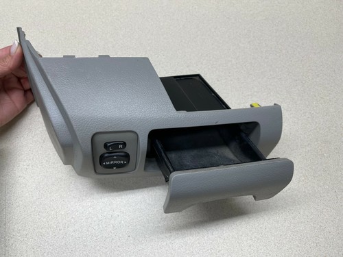 07-11 Toyota Camry Dash Coin Tray w/ Mirror Switch Dashboard Trim Gray Factory - Picture 3 of 5