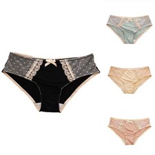 Comode mutandine da donna in seta ghiaccio traspirante con pizzo intricato