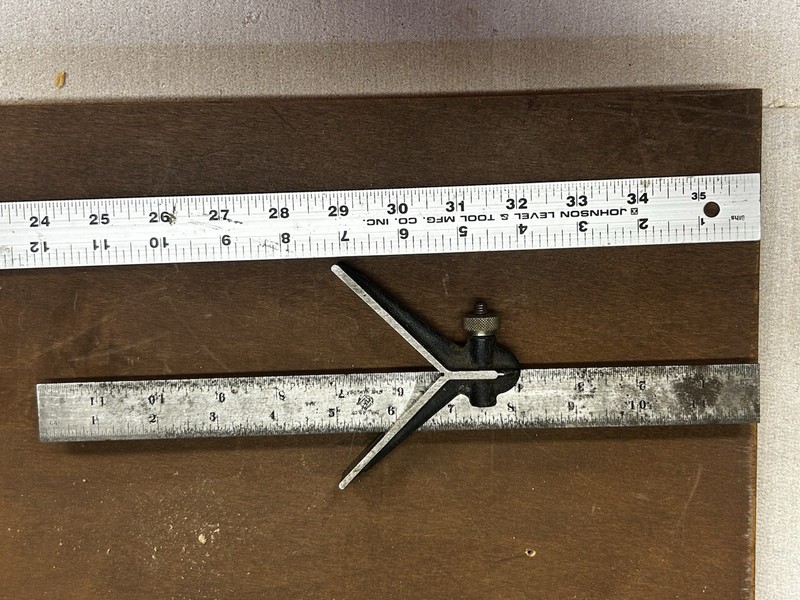 Brown & Sharpe Center Head with 12" Rule