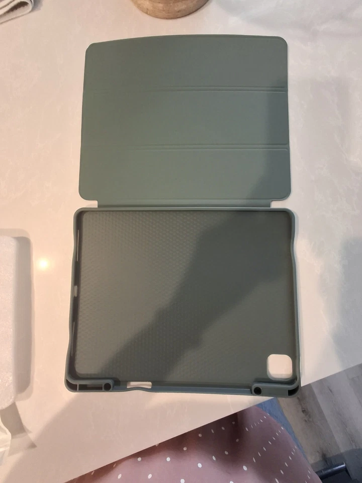 Tablet Case For iPad Pro 12.9" 2020, Midnight Green Pencil Charging, New - Image 2 of 4
